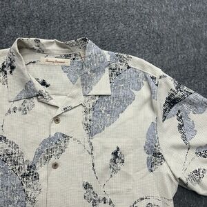 Tommy Bahama Shirt Mens Large Beige Silk Palm Hawaiian Beach Resort Tropical